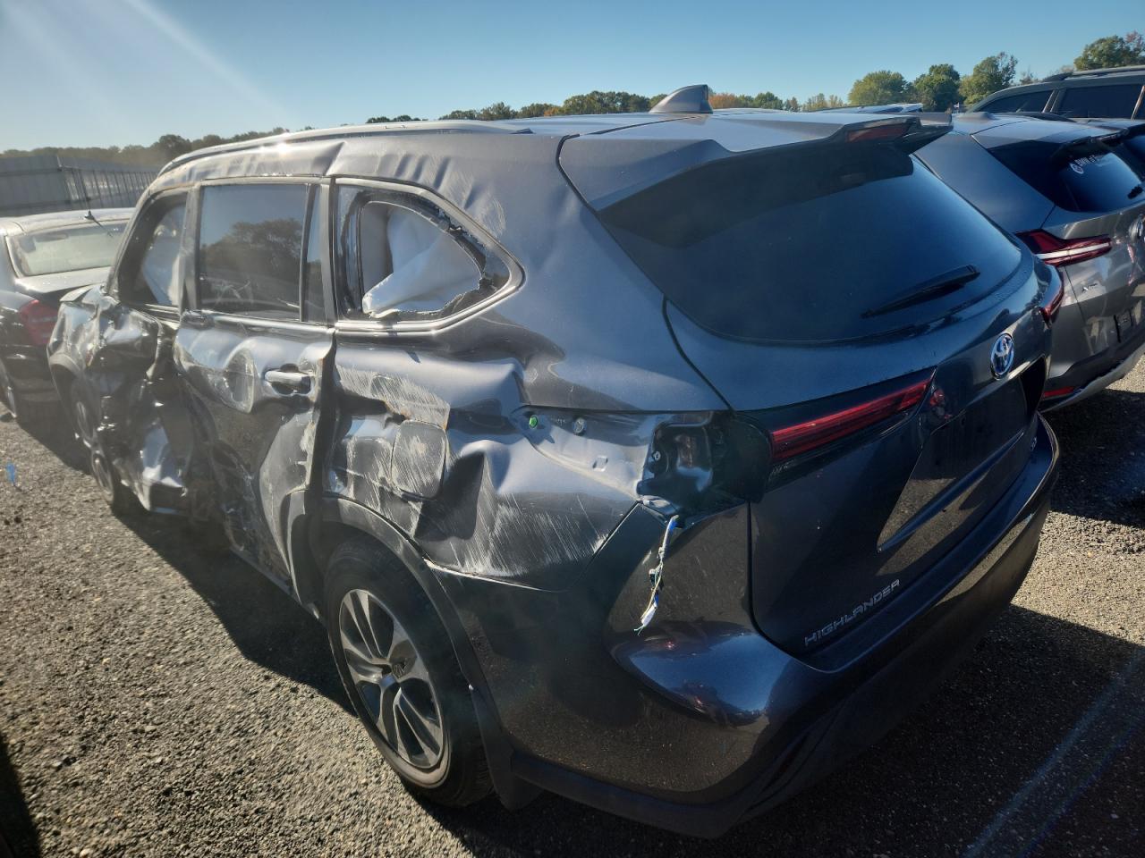 TOYOTA HIGHLANDER HYBRID XLE
