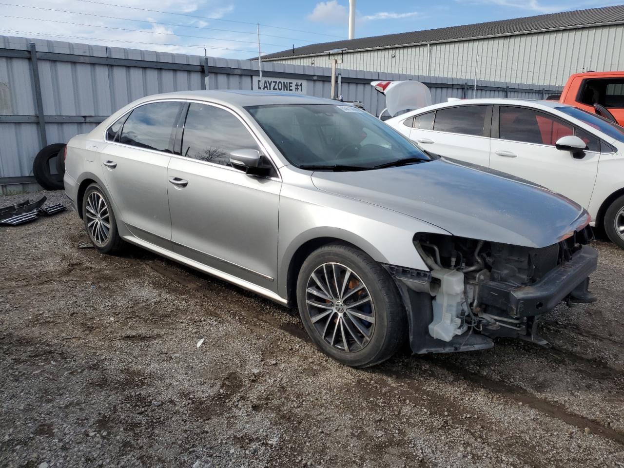 VOLKSWAGEN PASSAT SEL