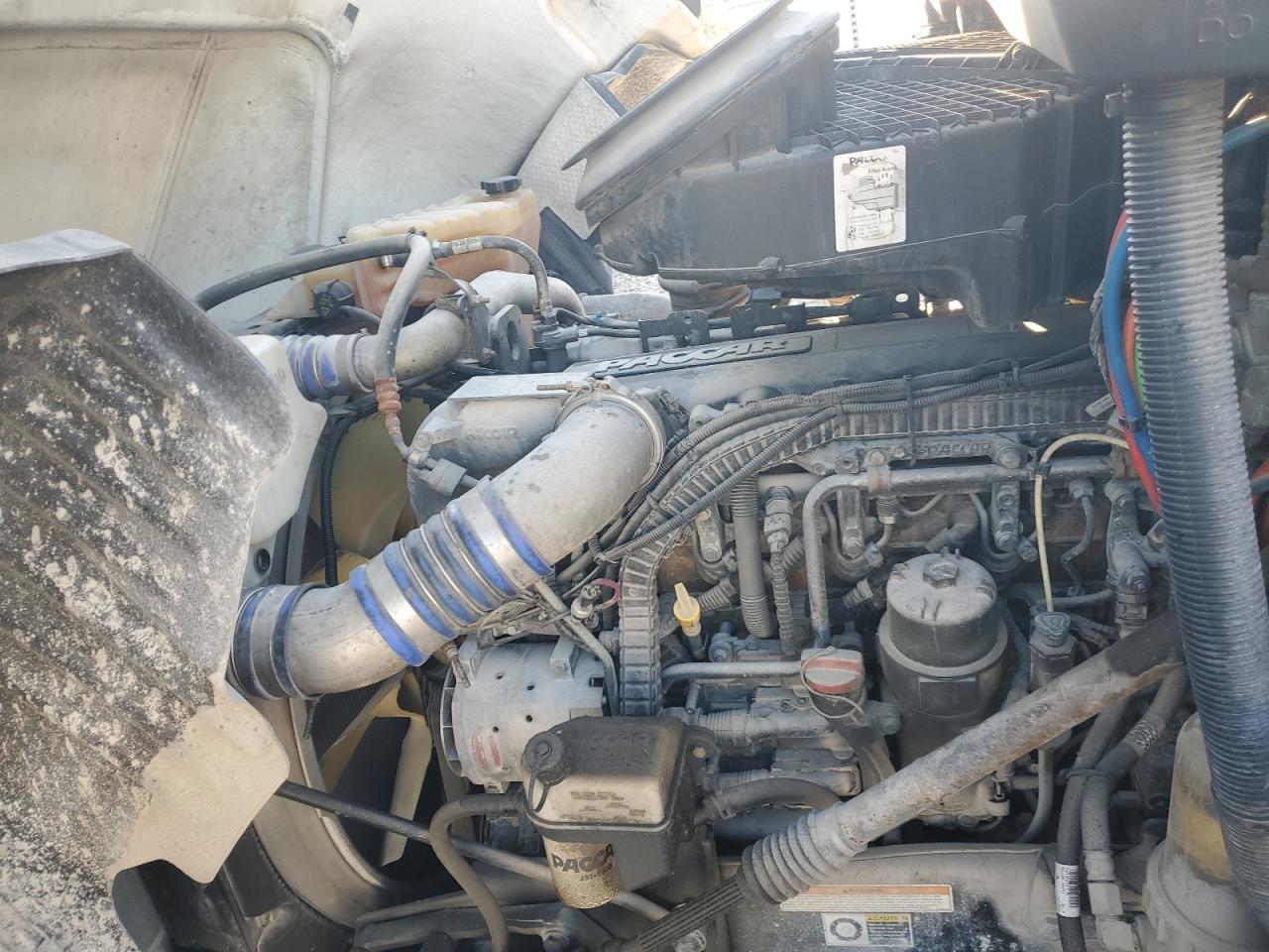 Lot #3285646282 2017 PETERBILT TRACTOR 579