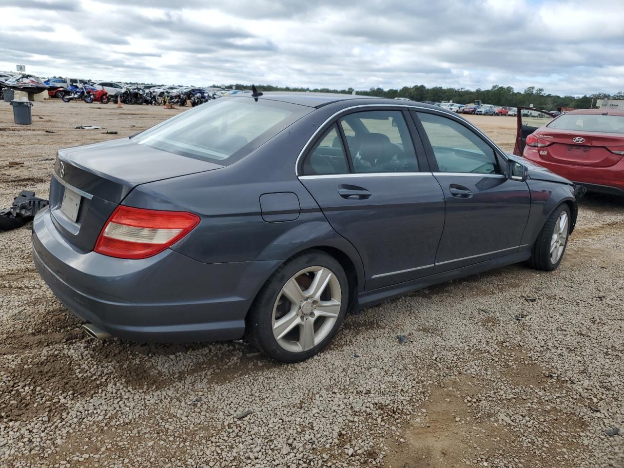 MERCEDES-BENZ C-CLASS 300
