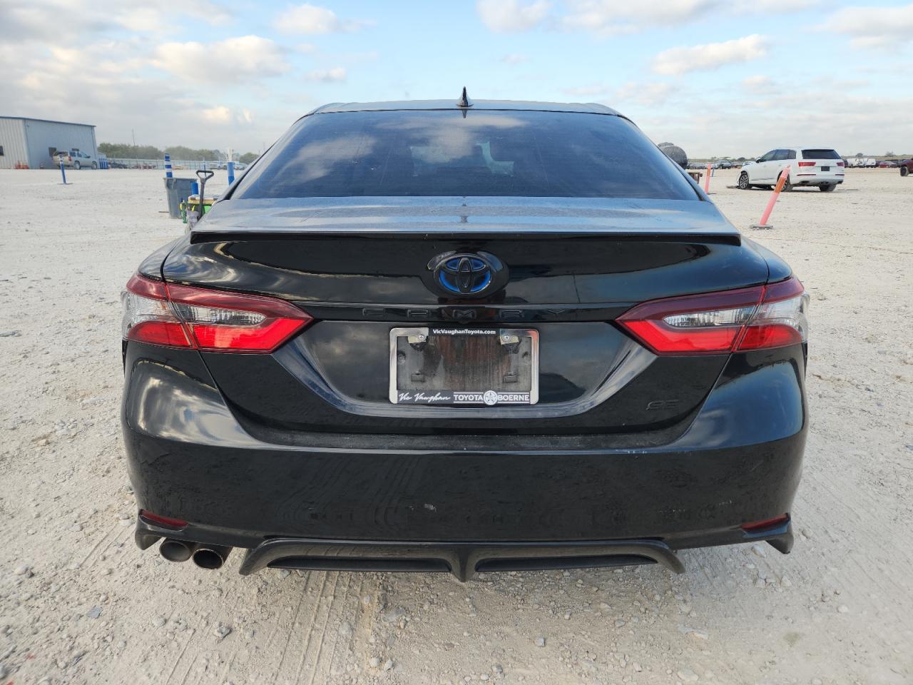 TOYOTA CAMRY SE NIGHT SHADE