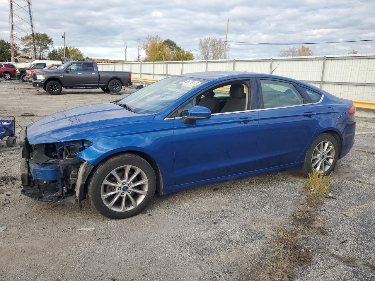 FORD FUSION SE