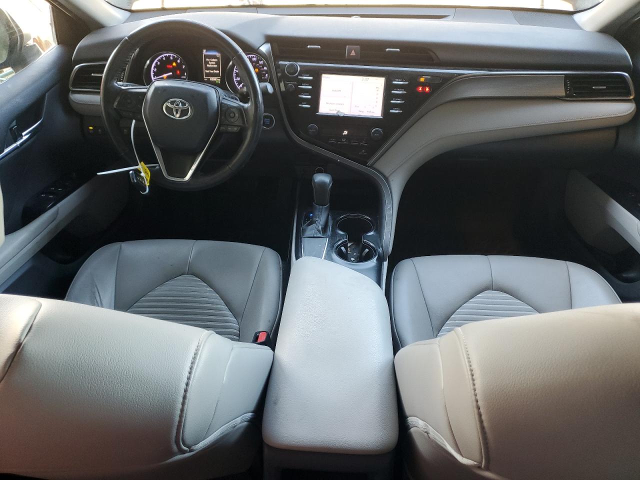 TOYOTA CAMRY L