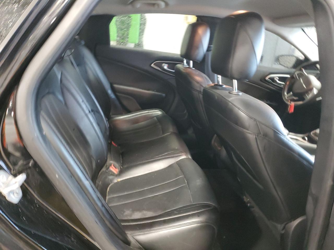 CHRYSLER 200 LIMITED