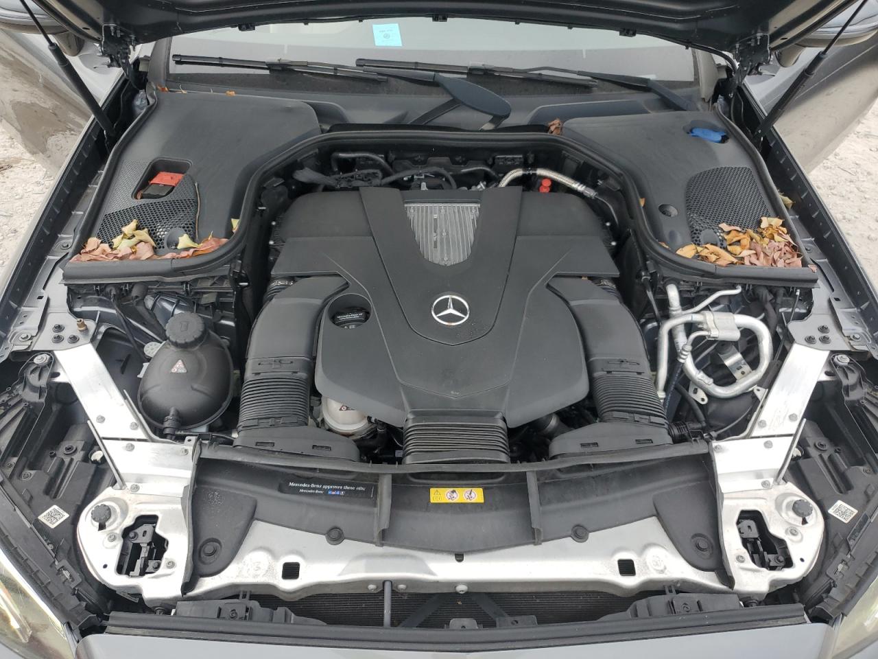 MERCEDES-BENZ E-CLASS 400