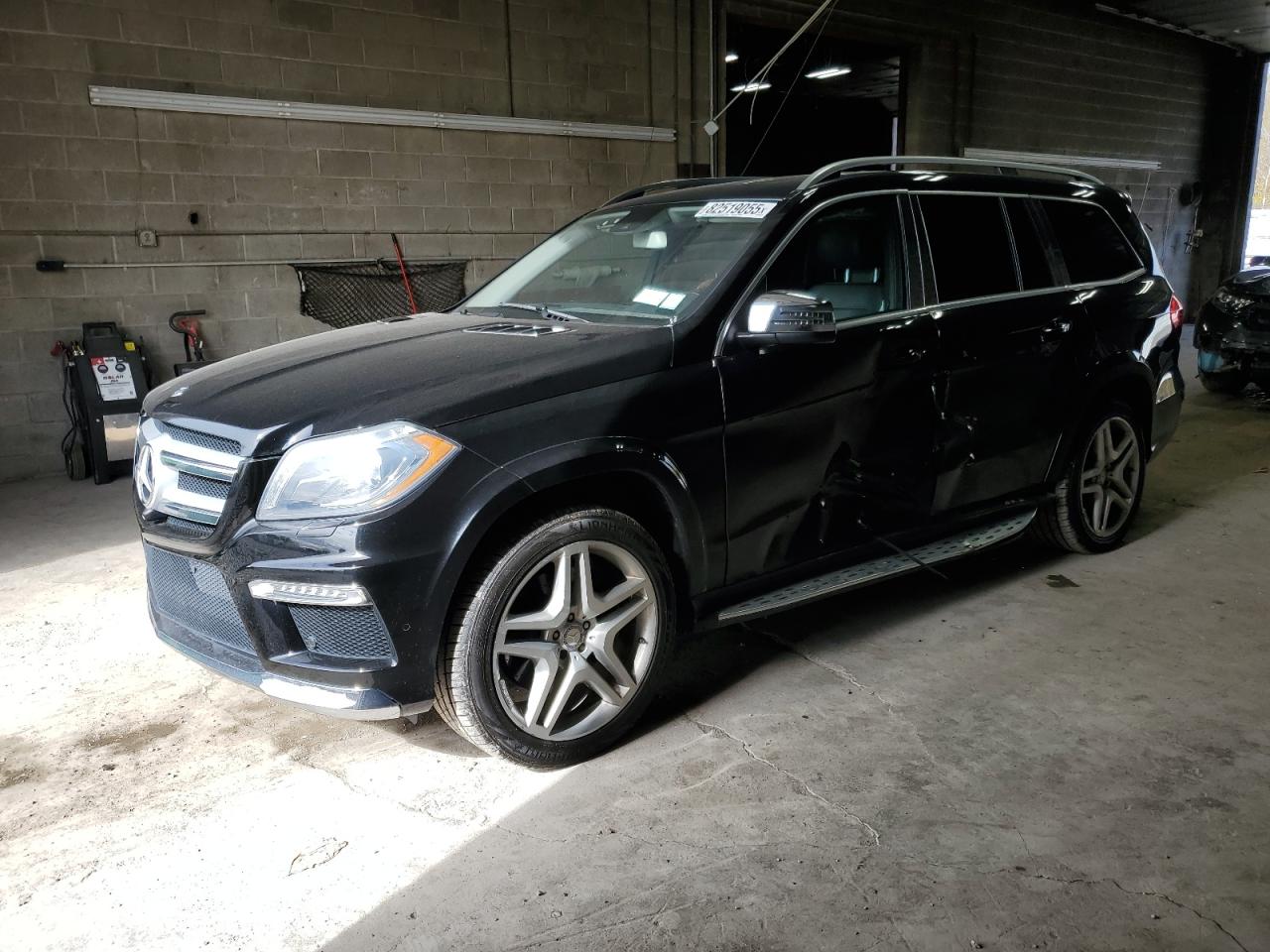 Lot #3302759367 2015 MERCEDES-BENZ GL 550 4MA