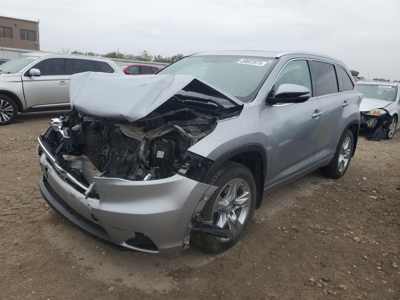 Lot #3298314139 2015 TOYOTA HIGHLANDER