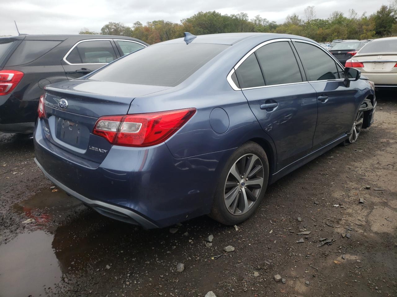 Lot #3305300327 2018 SUBARU LEGACY 2.5