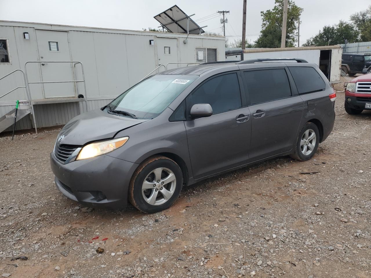 Lot #3302786921 2012 TOYOTA SIENNA LE