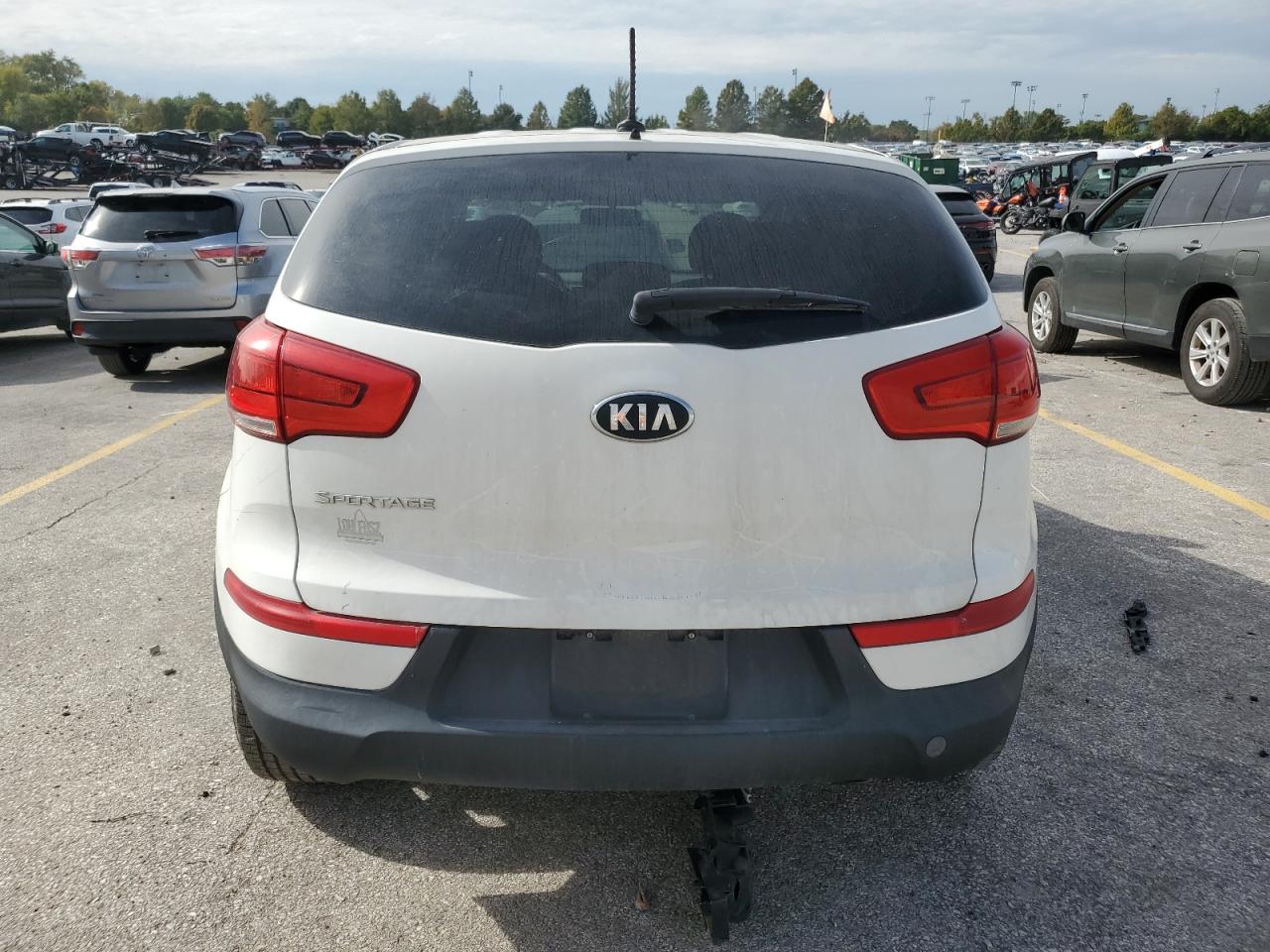 KIA SPORTAGE LX