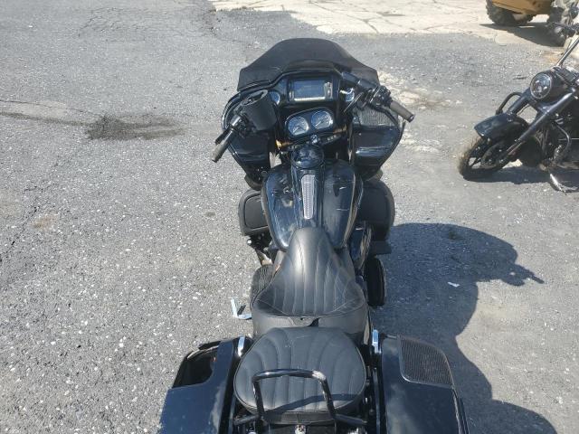 2018 HARLEY-DAVIDSON FLTRXS ROA 1HD1KTC18JB680822