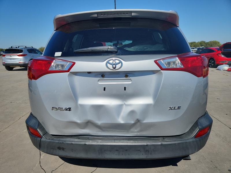 2015 TOYOTA RAV4 XLE - JTMWFREV4FD048829