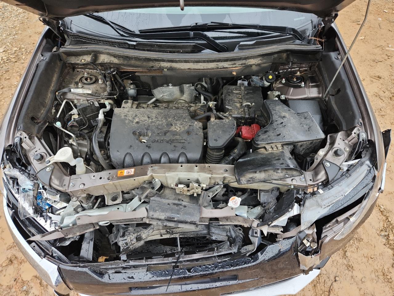 MITSUBISHI OUTLANDER ES