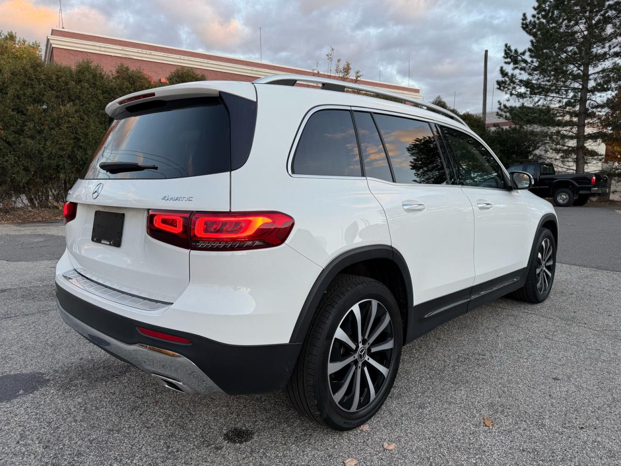 MERCEDES-BENZ GLB-CLASS 250 4MATIC