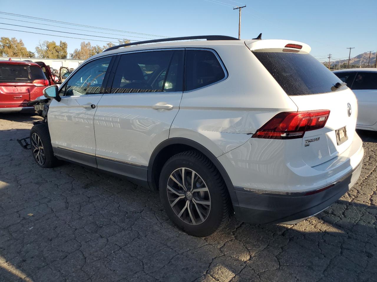 VOLKSWAGEN TIGUAN SE