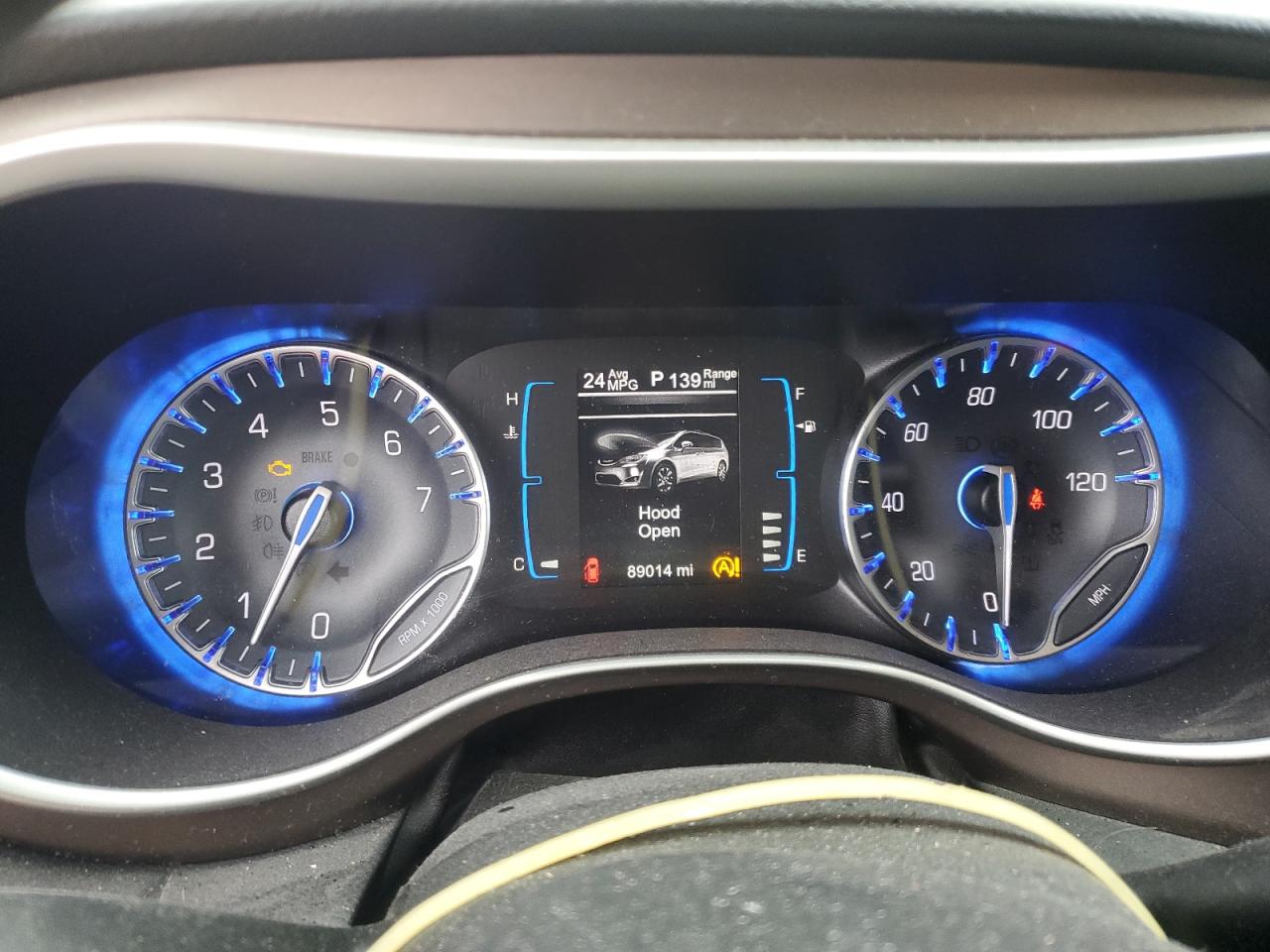 CHRYSLER PACIFICA TOURING