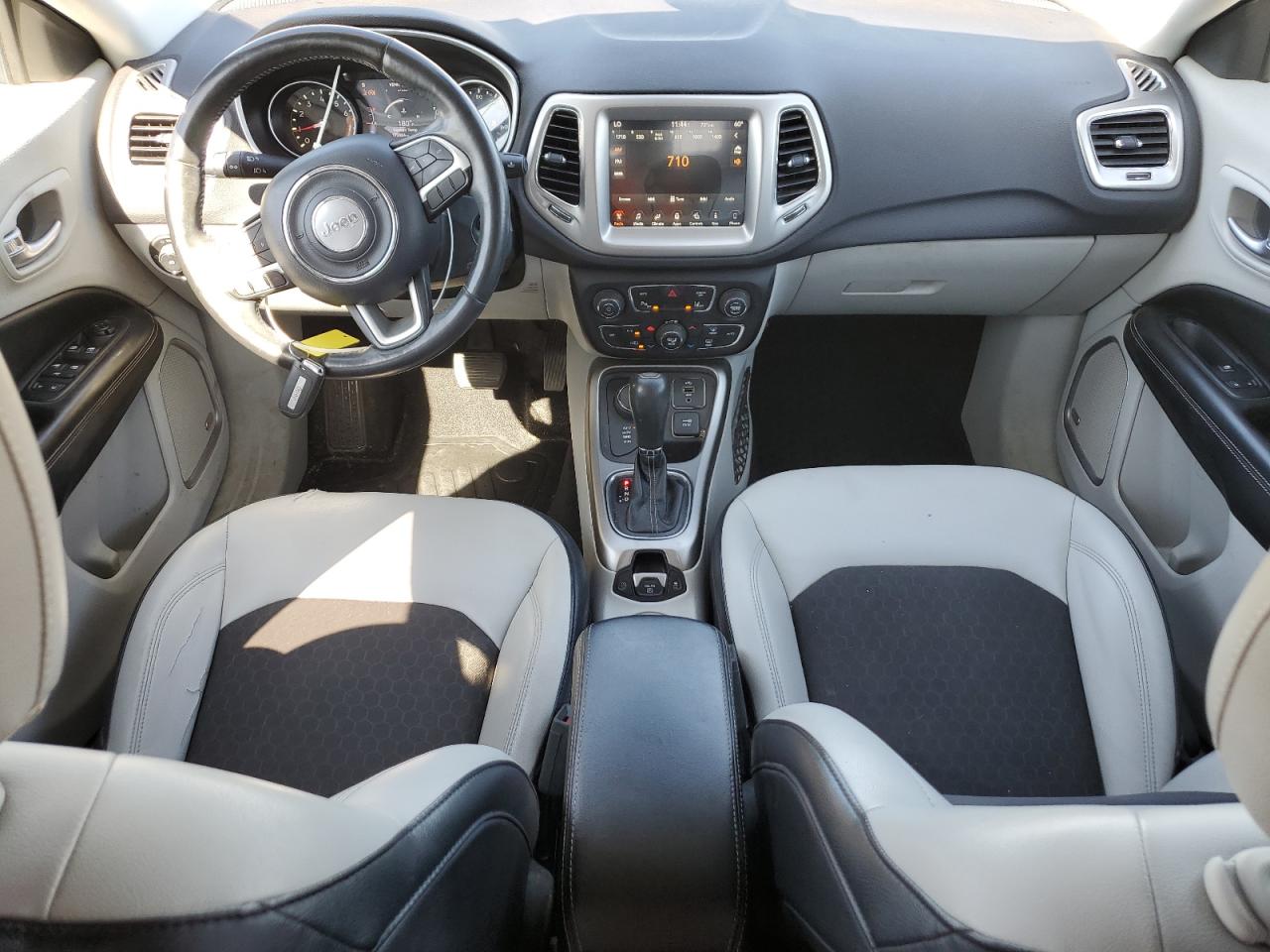 JEEP COMPASS LATITUDE