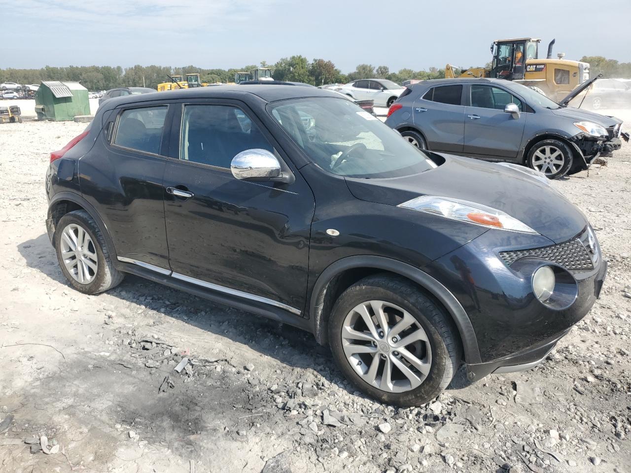 NISSAN JUKE S