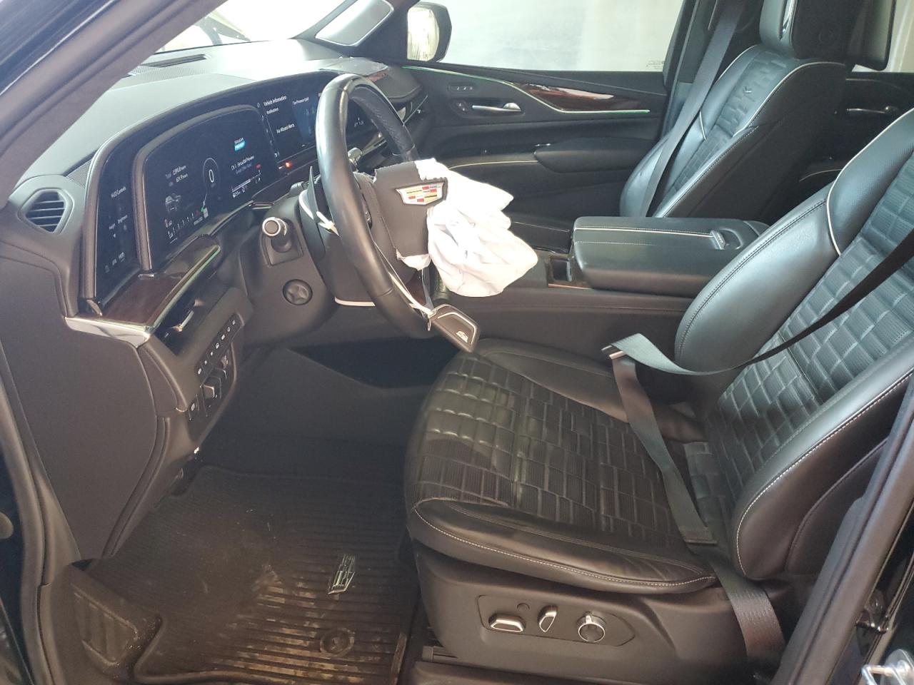 CADILLAC ESCALADE ESV SPORT PLATINUM