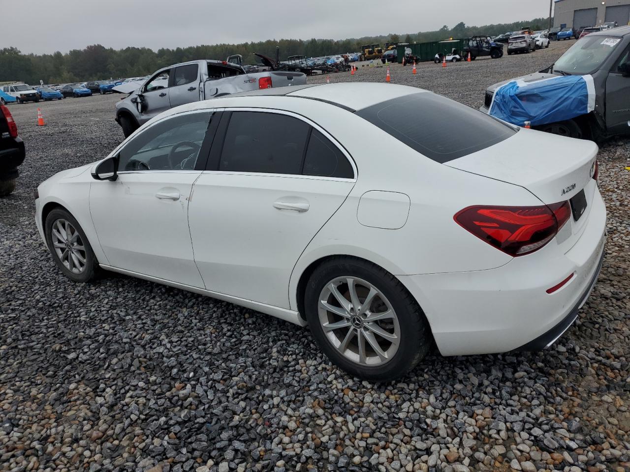 MERCEDES-BENZ A-CLASS 220 4MATIC