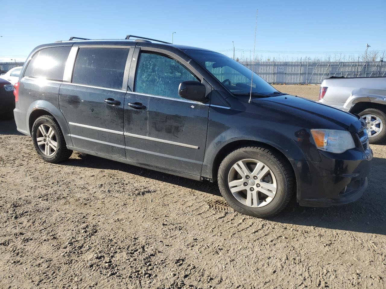 DODGE GRAND CARAVAN CREW
