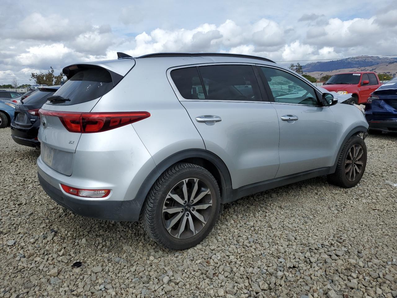 KIA SPORTAGE EX