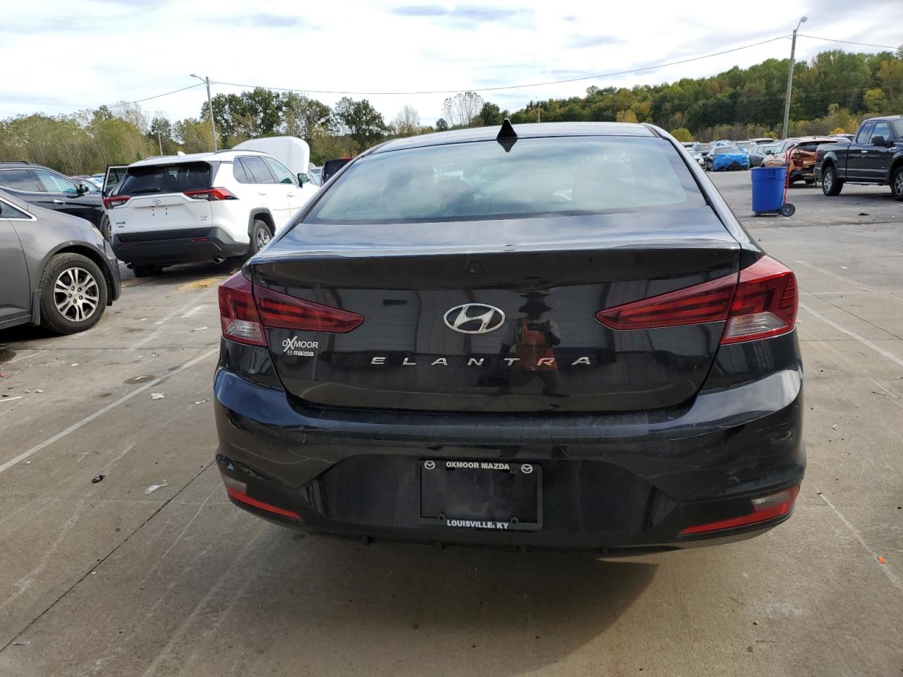 HYUNDAI ELANTRA SEL