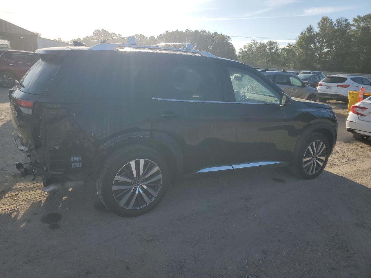 Lot #3311640235 2022 NISSAN PATHFINDER