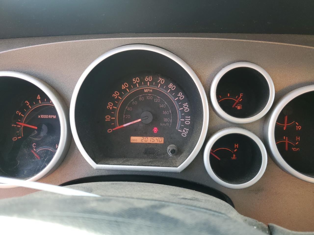 TOYOTA TUNDRA CREWMAX SR5