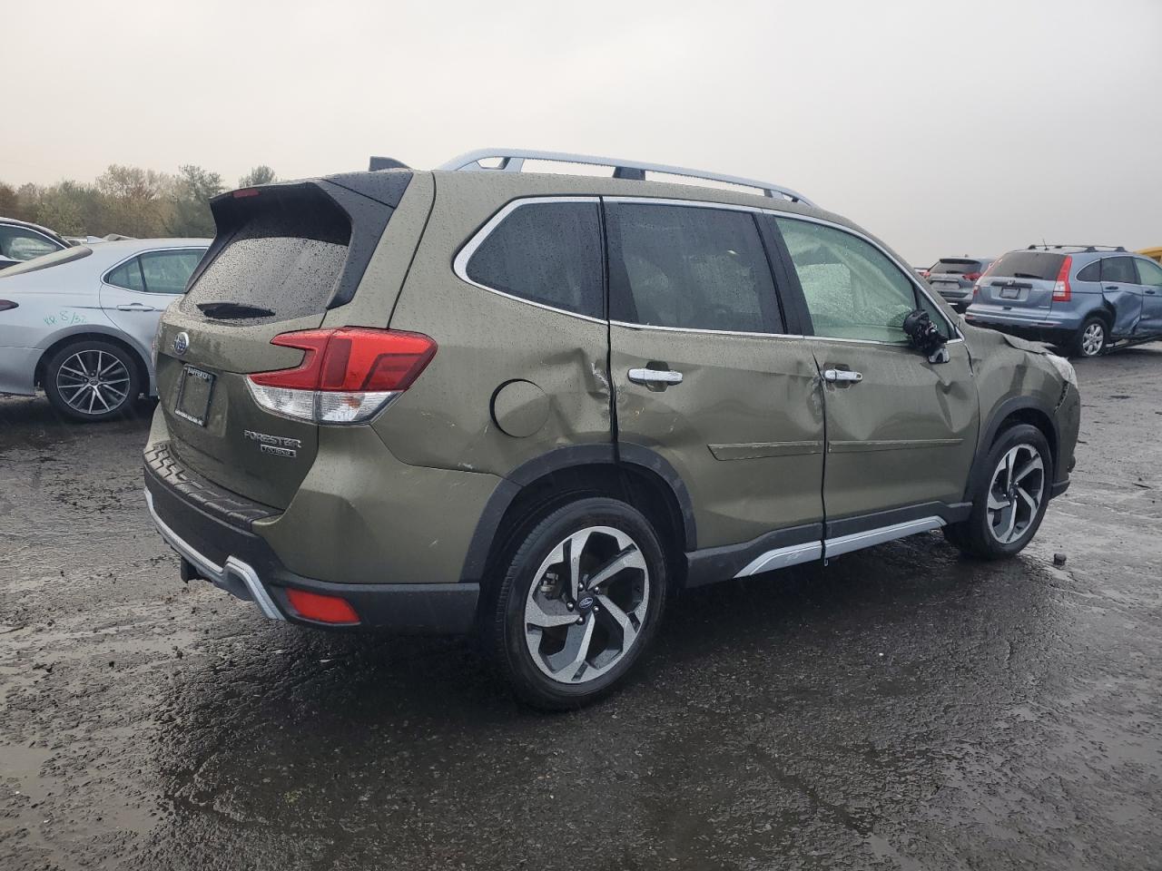 SUBARU FORESTER TOURING