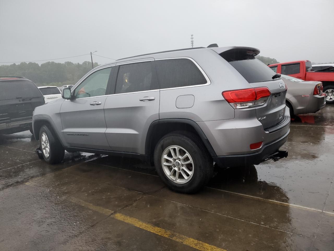 JEEP GRAND CHEROKEE LAREDO