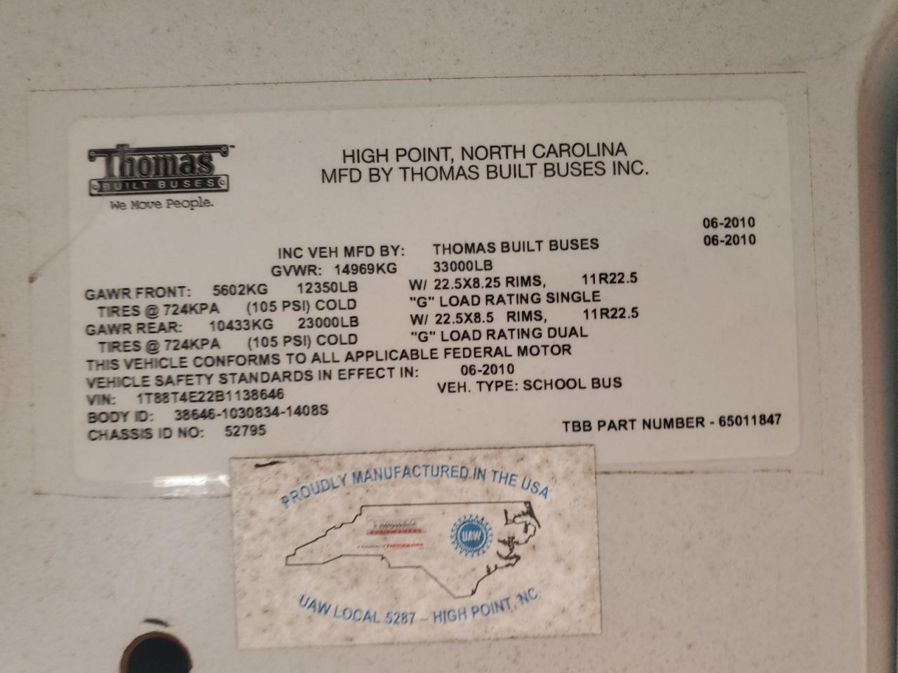 Lot #3263668728 2011 THOMAS SAF-T-LINER HDX