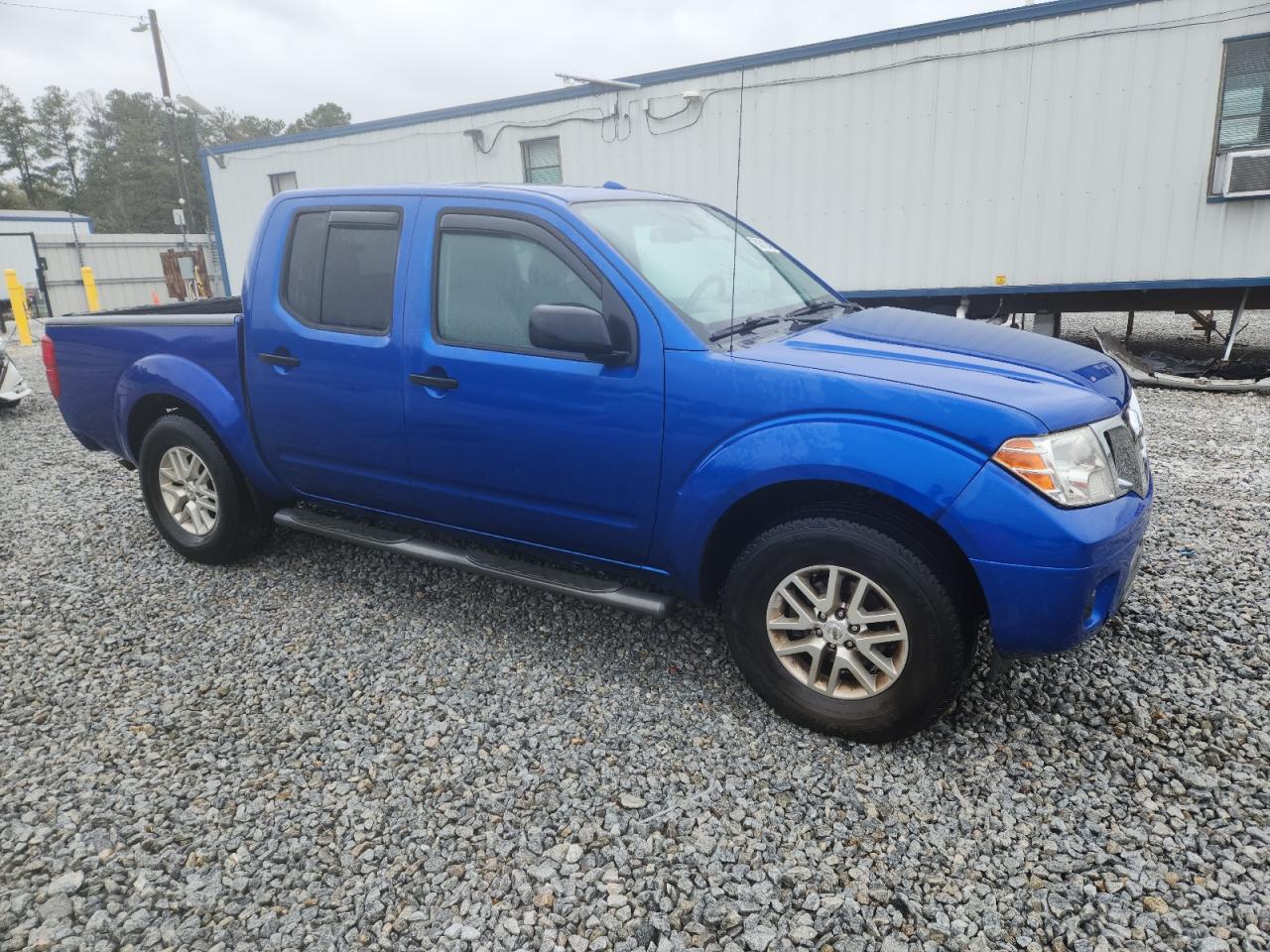NISSAN FRONTIER S