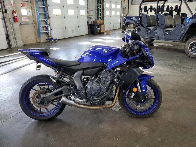 YAMAHA YZFR7