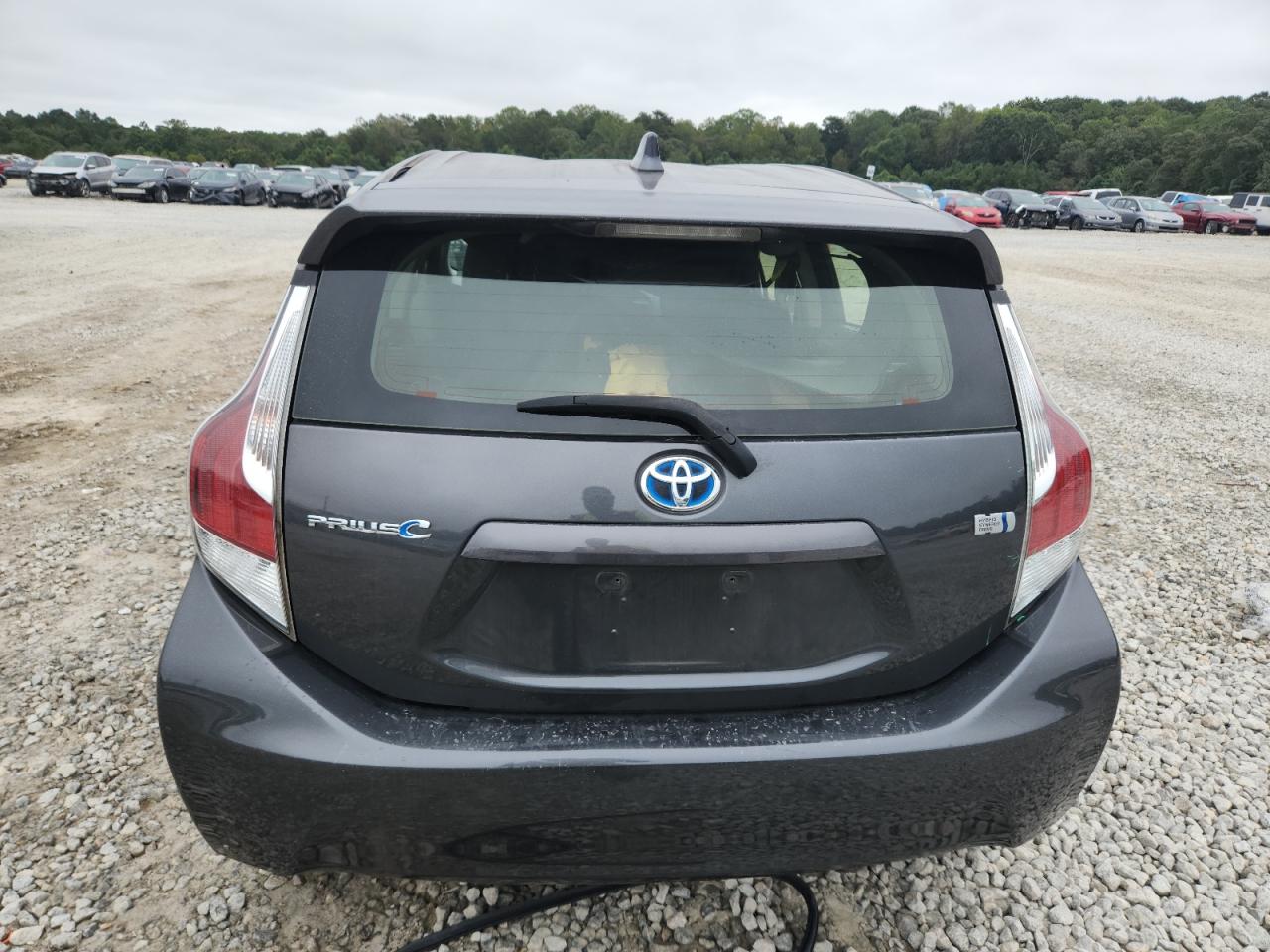 TOYOTA PRIUS C