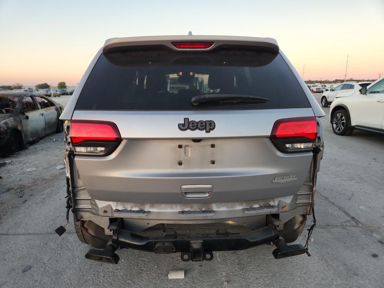 JEEP GRAND CHEROKEE OVERLAND