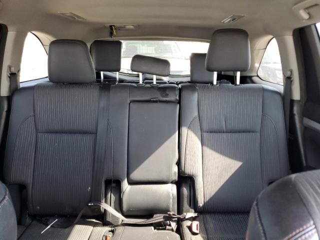 2016 TOYOTA HIGHLANDER LE 5TDBKRFH3GS279035