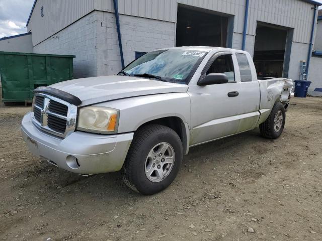 DODGE DAKOTA SLT