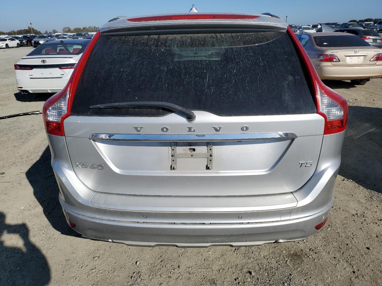 VOLVO XC60 T5 PREMIER