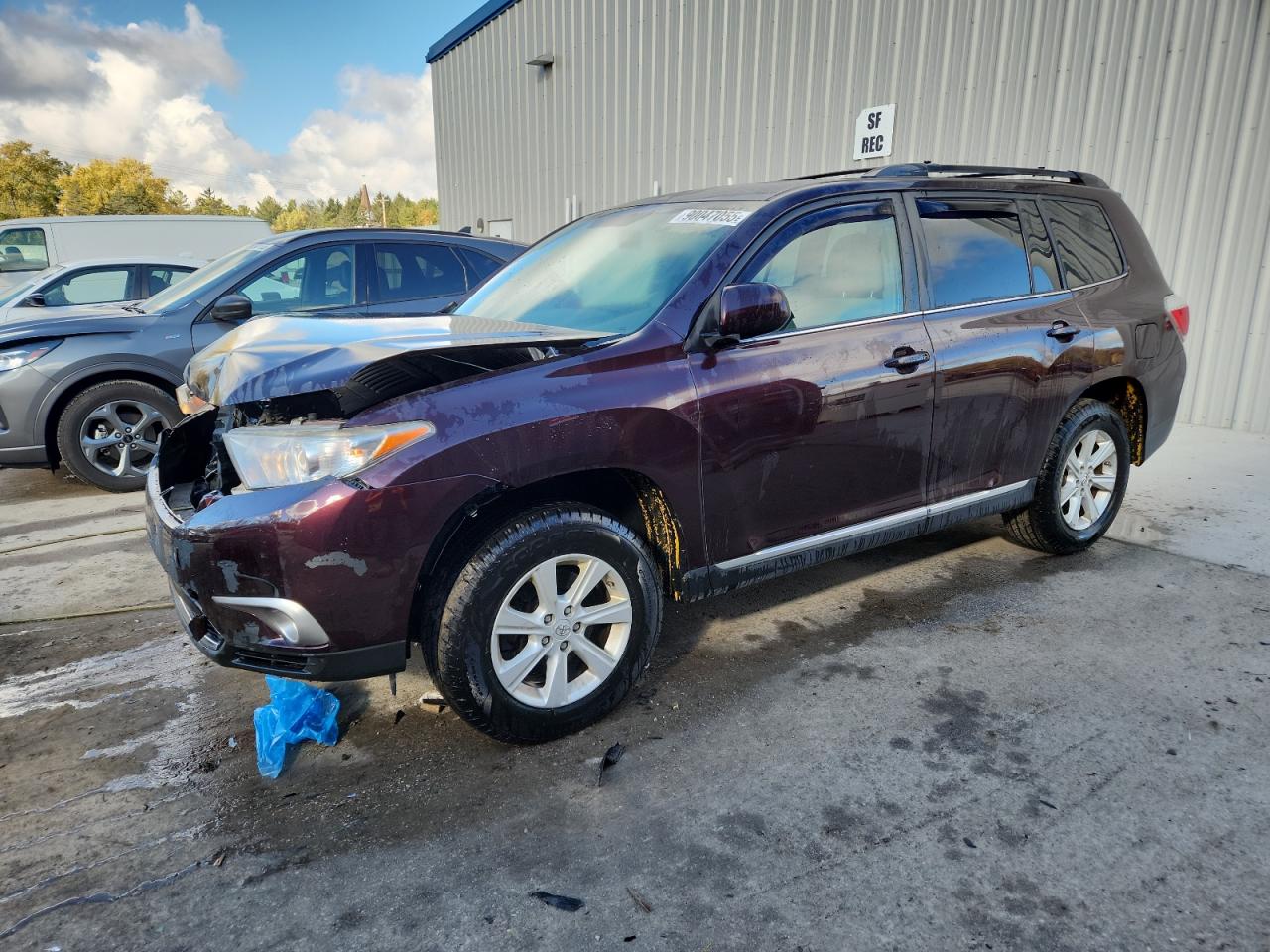 TOYOTA HIGHLANDER BASE