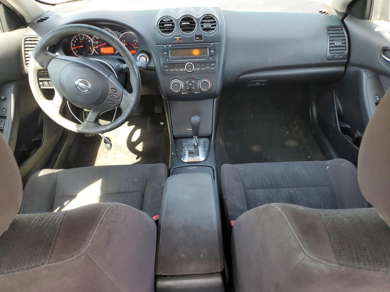 NISSAN ALTIMA BASE