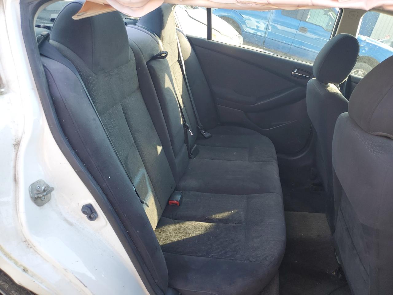 NISSAN ALTIMA BASE