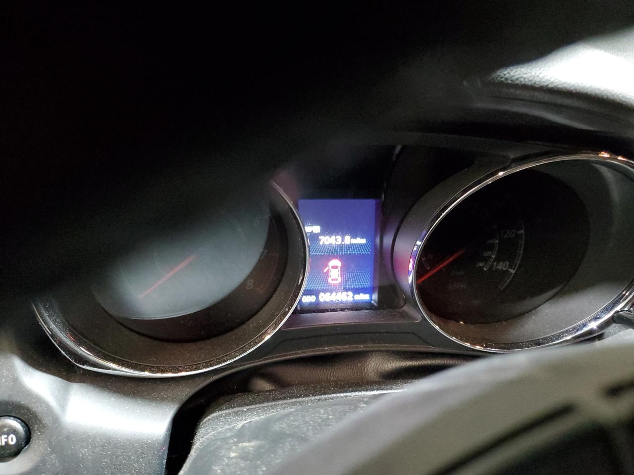 MITSUBISHI OUTLANDER SE