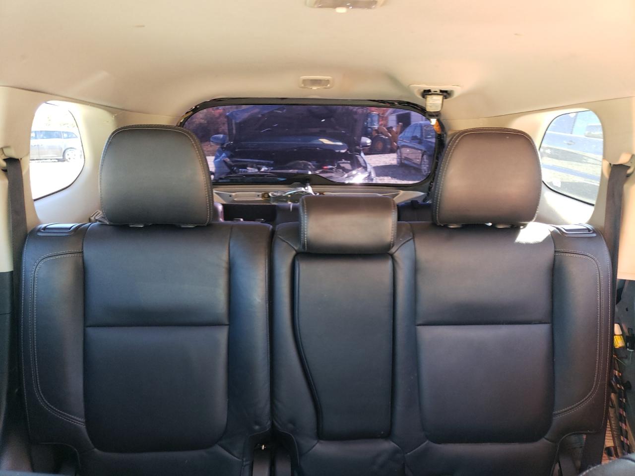 MITSUBISHI OUTLANDER SE