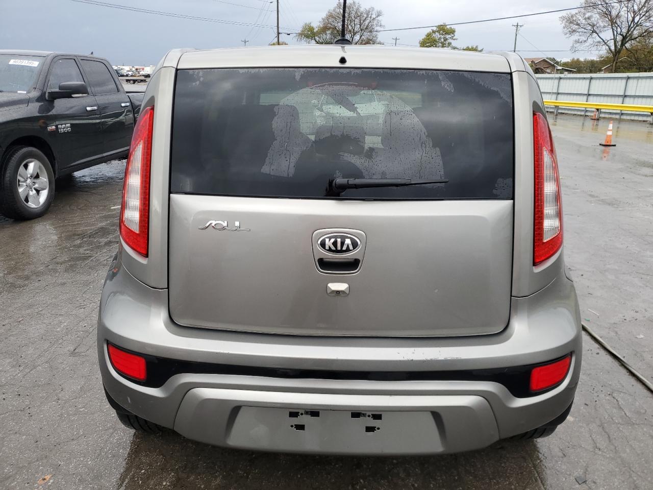 KIA SOUL +