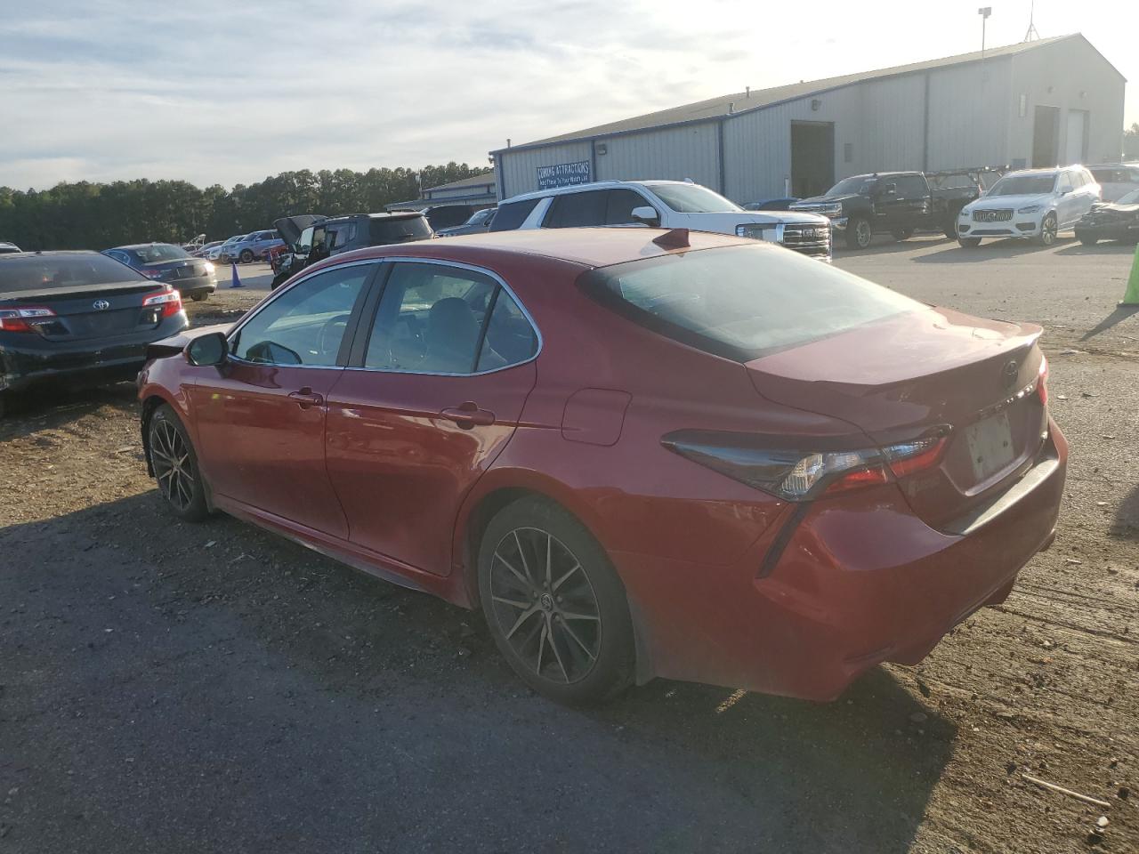 TOYOTA CAMRY SE NIGHT SHADE