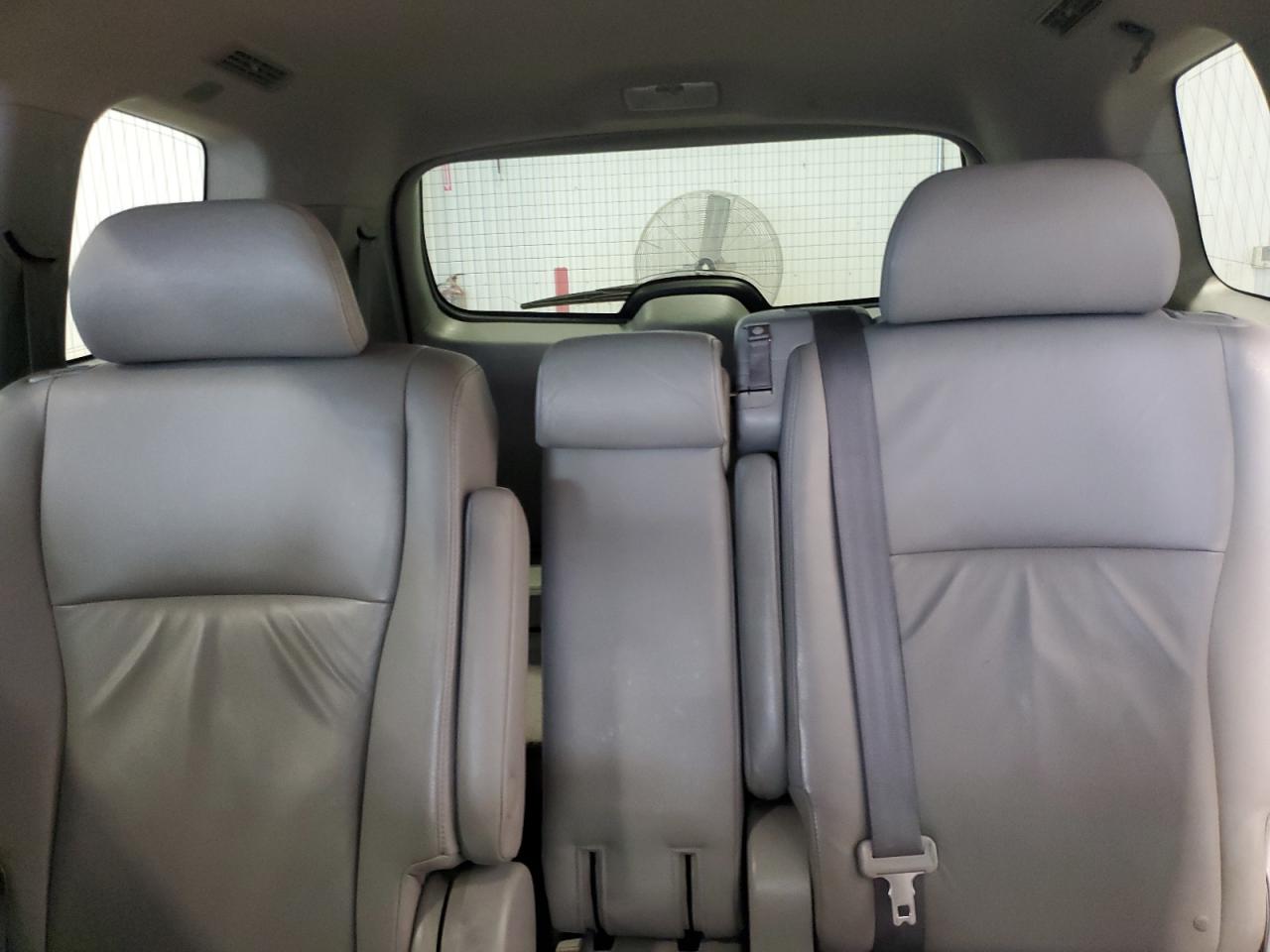 TOYOTA HIGHLANDER SPORT