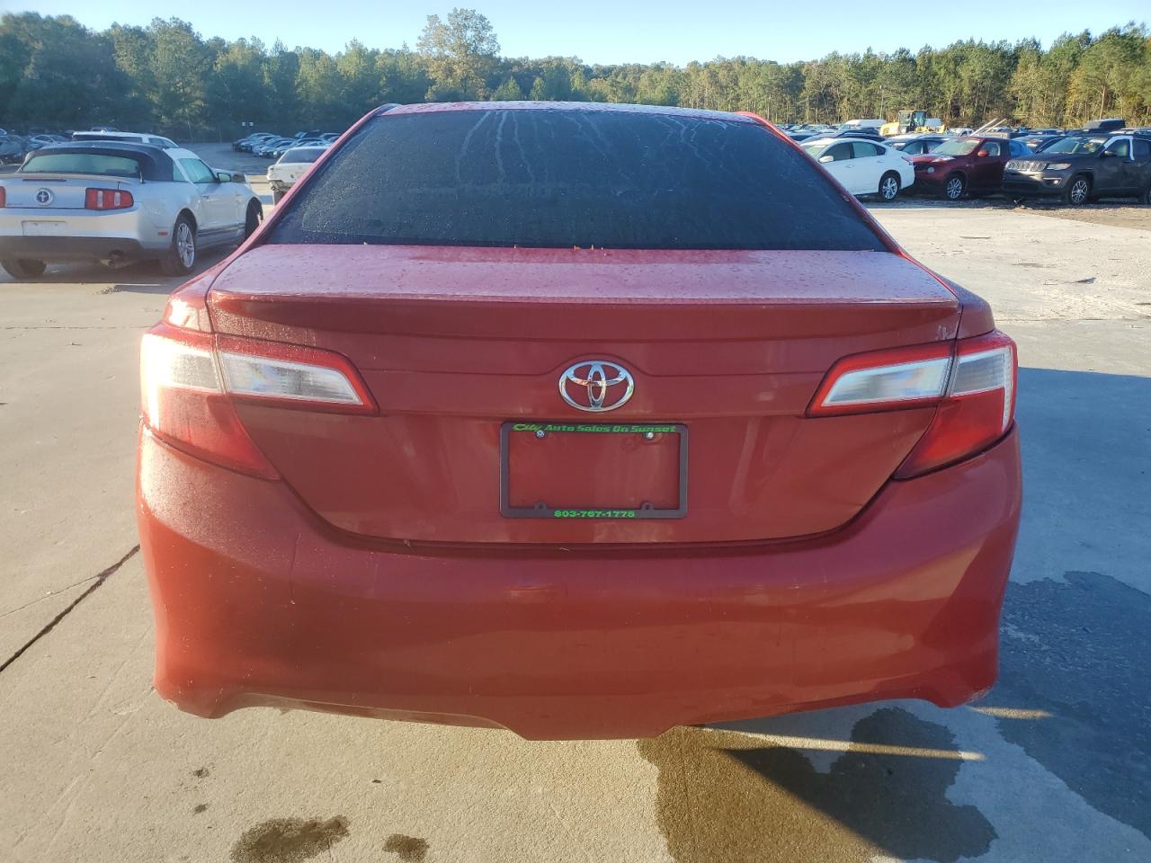 TOYOTA CAMRY BASE