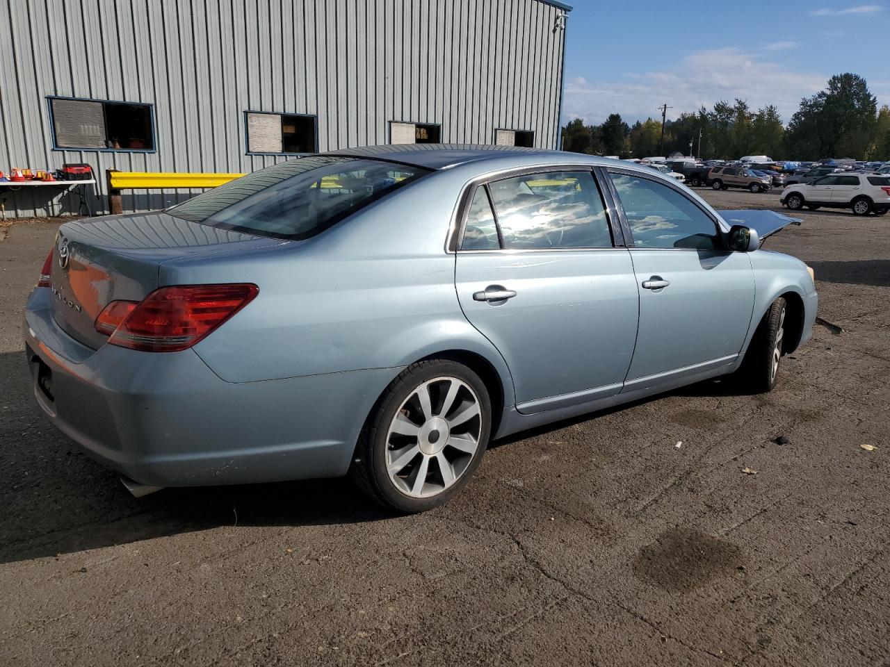 Lot #3291475919 2008 TOYOTA AVALON XL