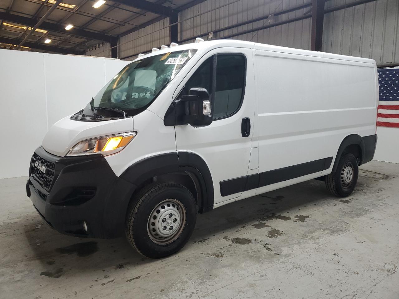 RAM PROMASTER 2500 STANDARD